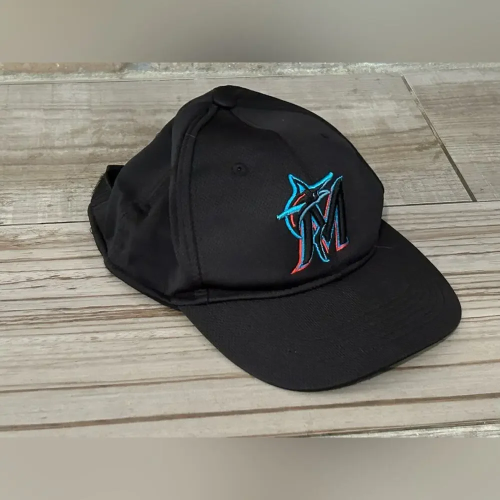 TeamMLB Marlins youth size baseball hat cap black blue team sports